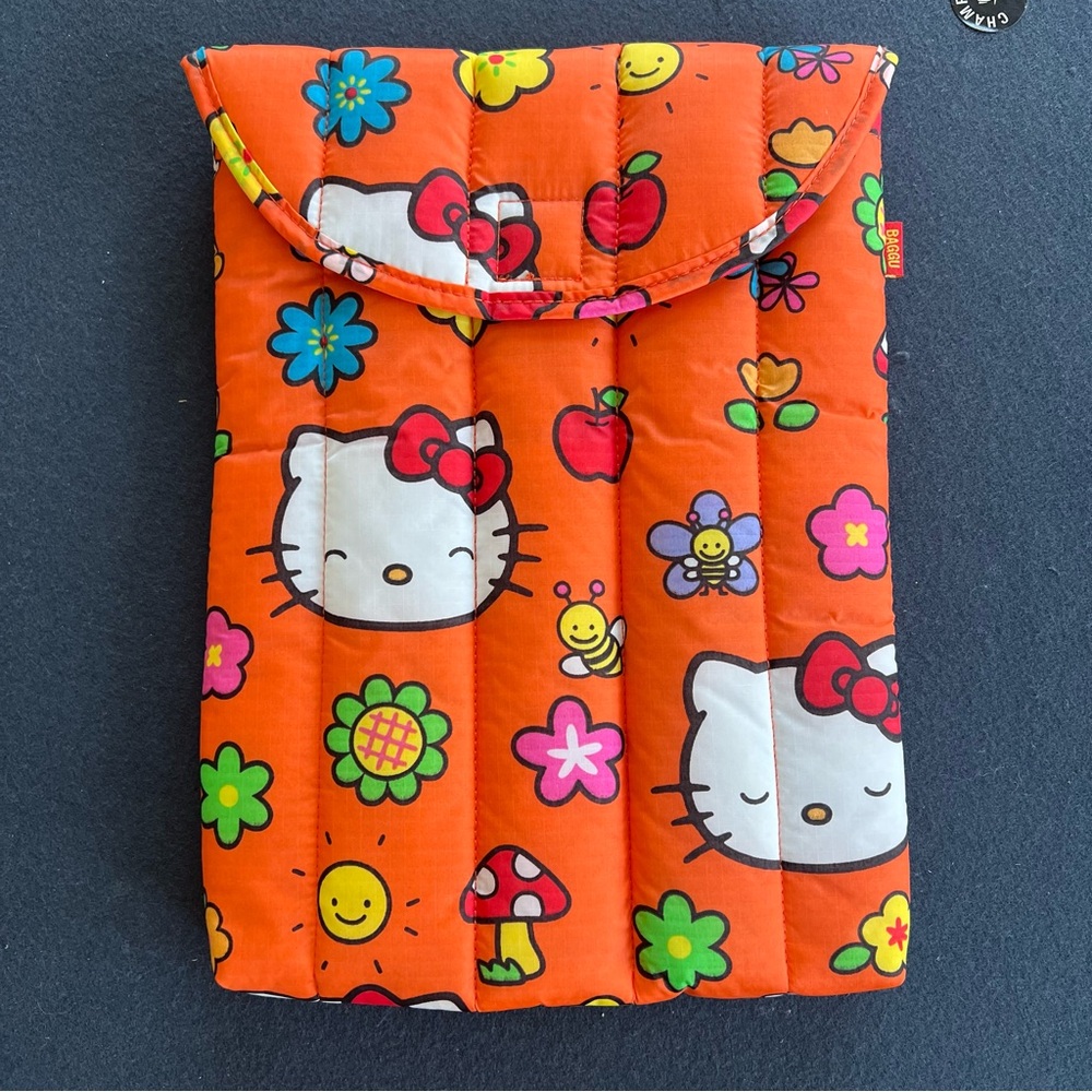 Hello Kitty x BAGGU Orange Floral Padded Puffy Laptop Sleeve 13”/14”